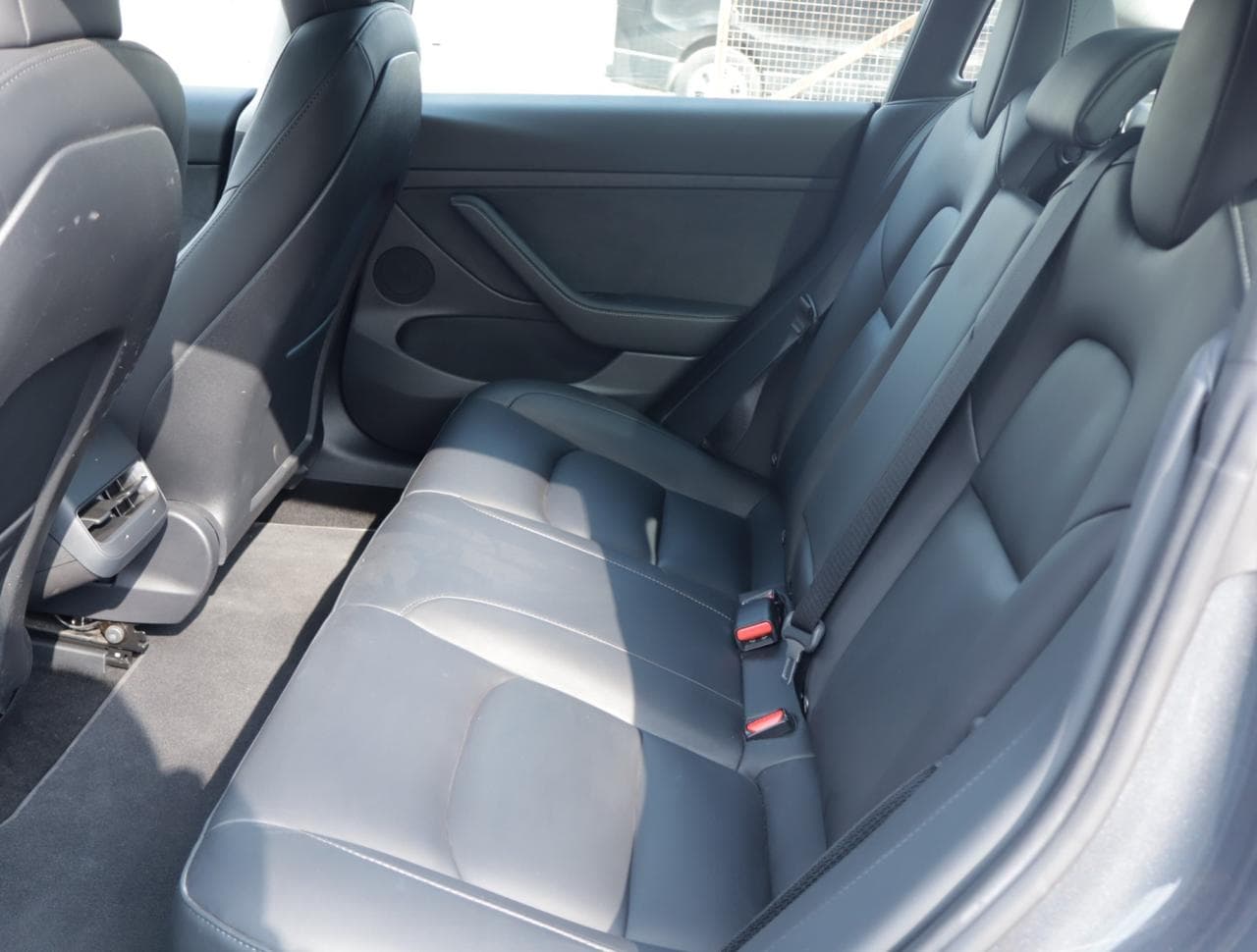 2021 Tesla Model 3 - 29