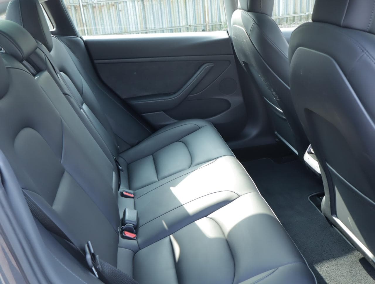 2021 Tesla Model 3 - 25