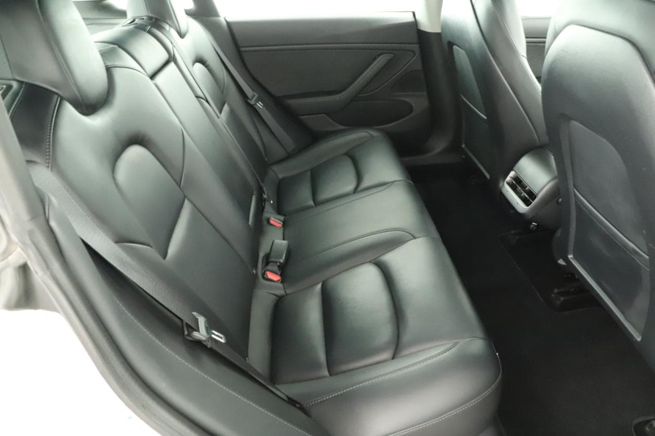 2020 Tesla MODEL 3 - 11