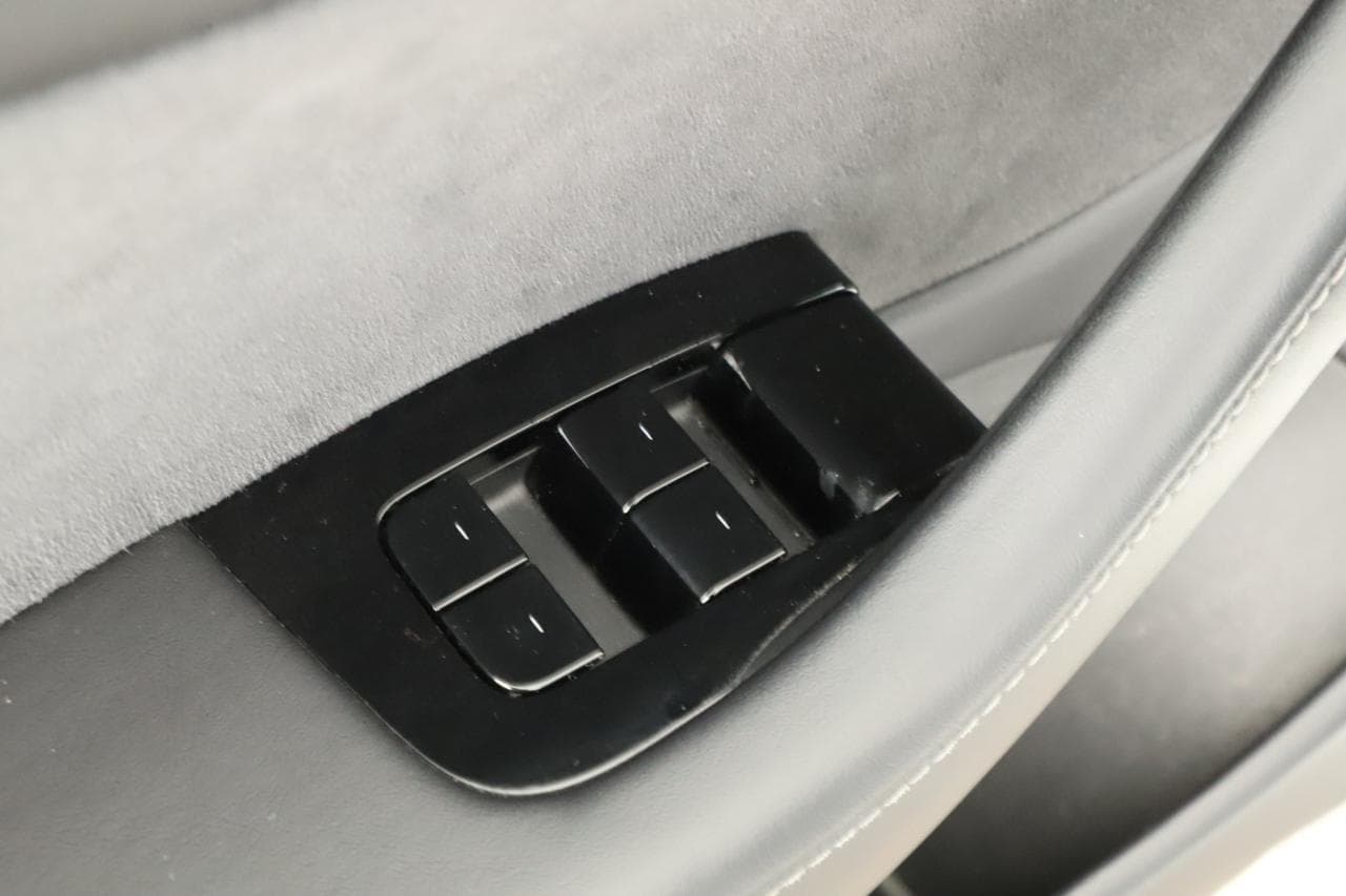 2020 Tesla MODEL 3 - 16