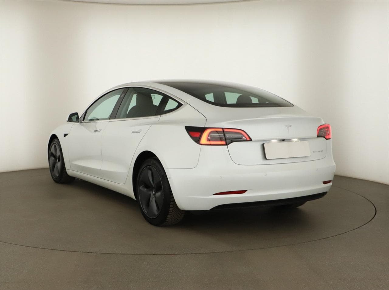 2020 Tesla MODEL 3 - 5