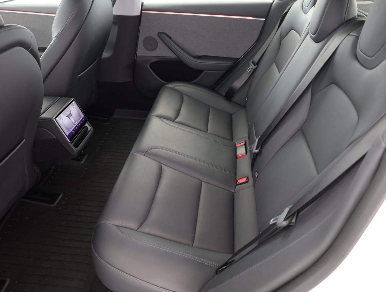 2024 Tesla Model 3 - 23