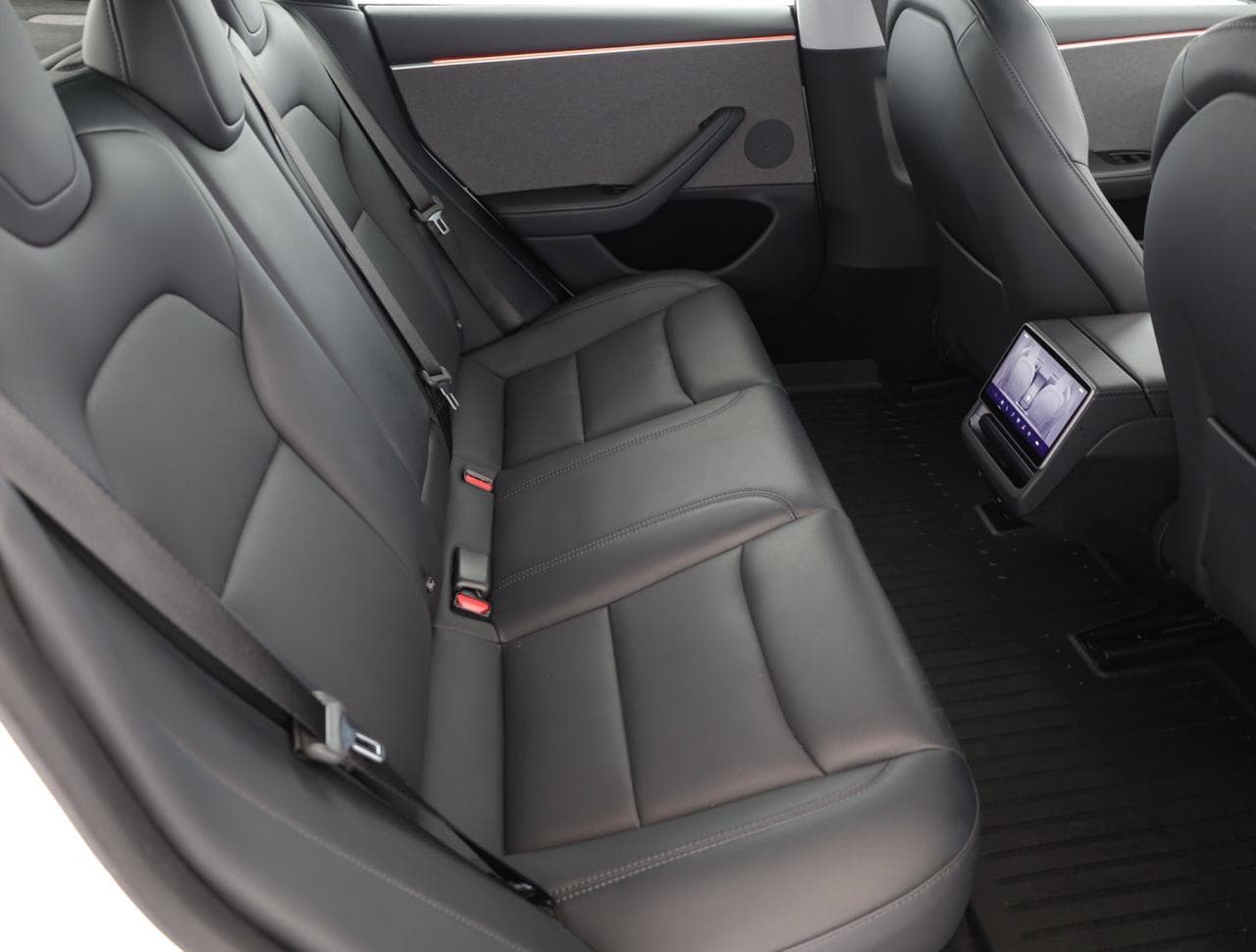 2024 Tesla Model 3 - 21