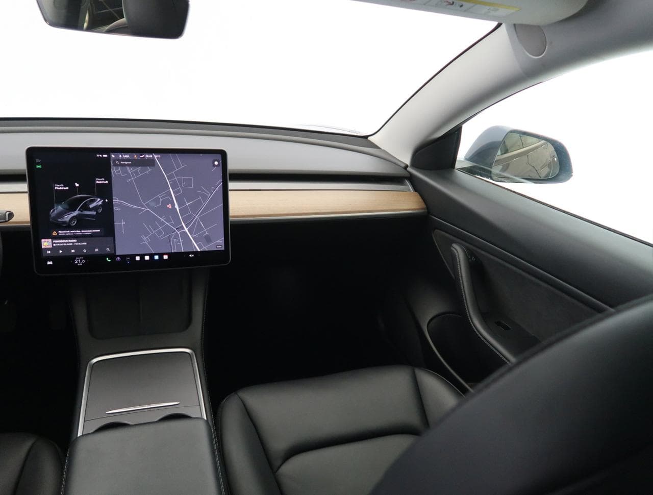 2020 Tesla Model 3 - 21