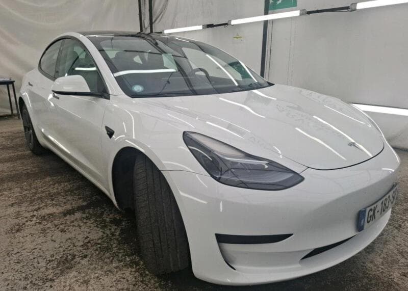 Tesla Model 3 SR+ Refresh LFP sedan