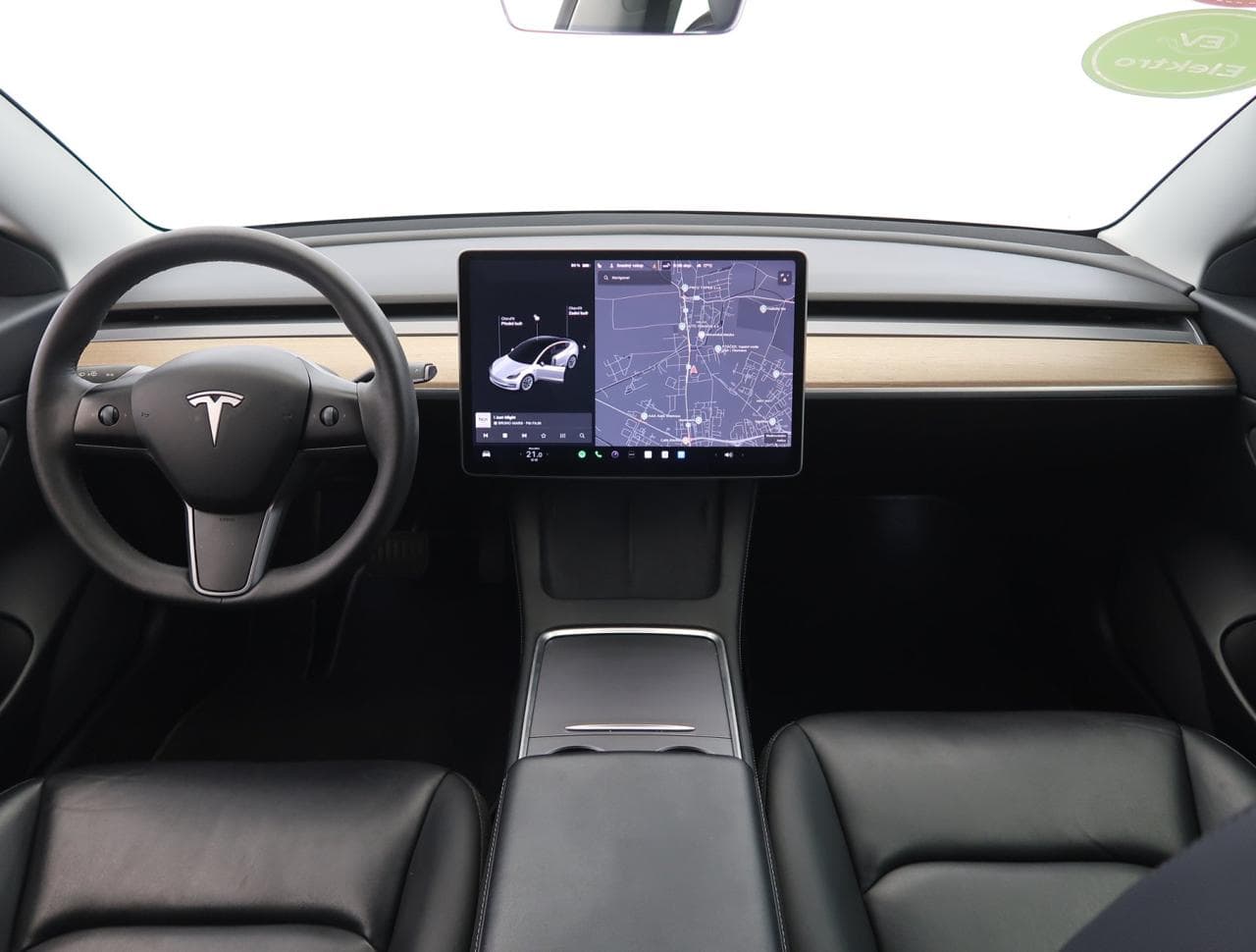 2020 Tesla Model 3 - 19