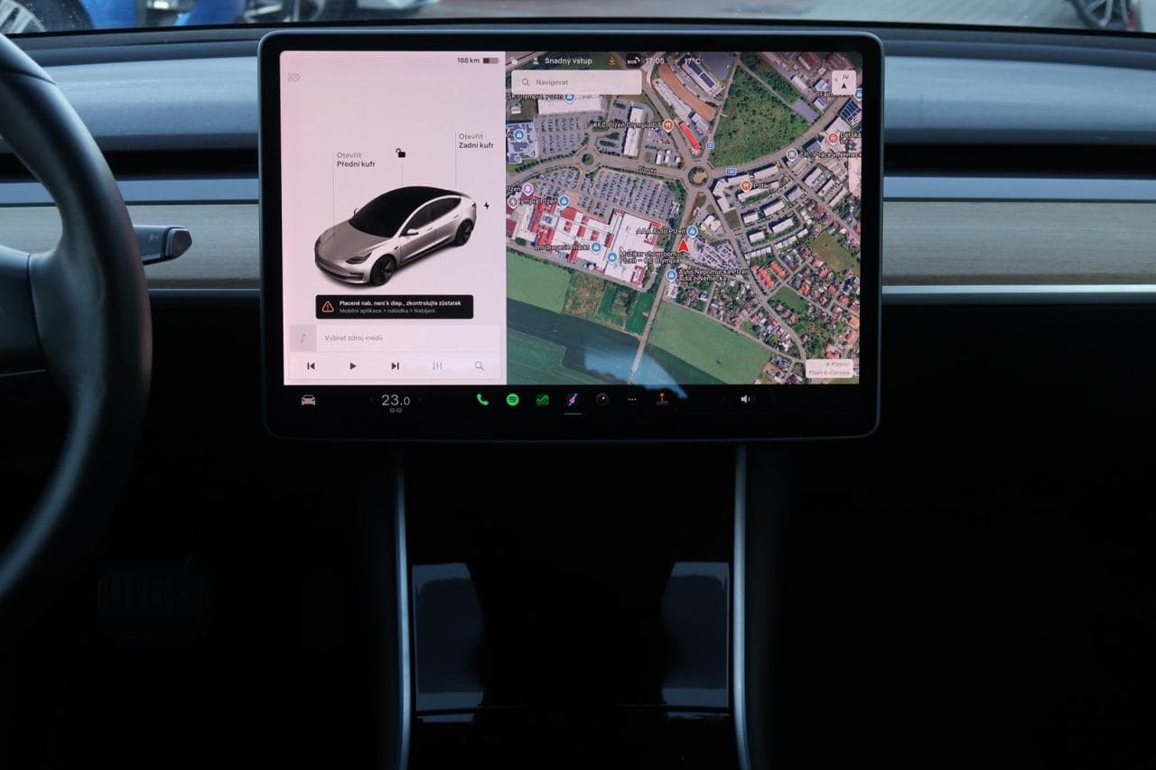 2019 Tesla MODEL 3 - 24