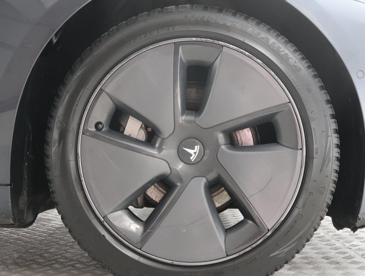 2021 Tesla MODEL 3 - 24