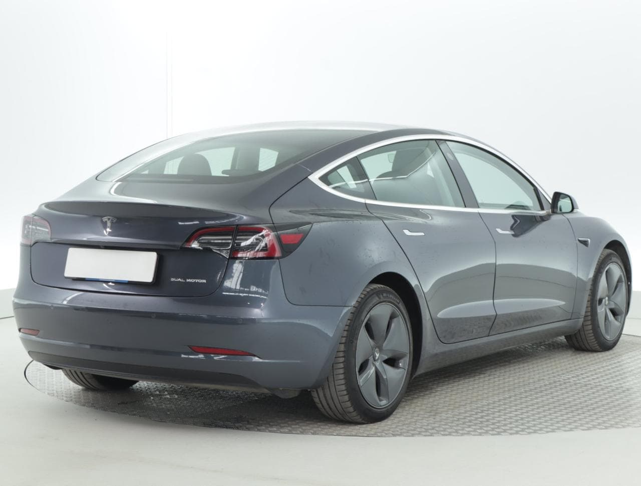 2020 Tesla MODEL 3 - 7