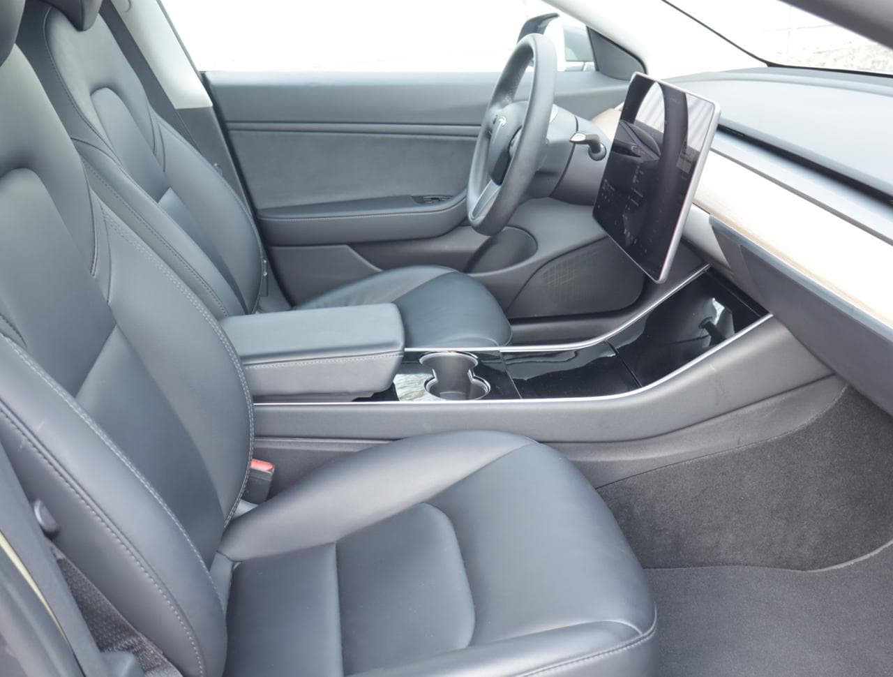 2020 Tesla MODEL 3 - 12