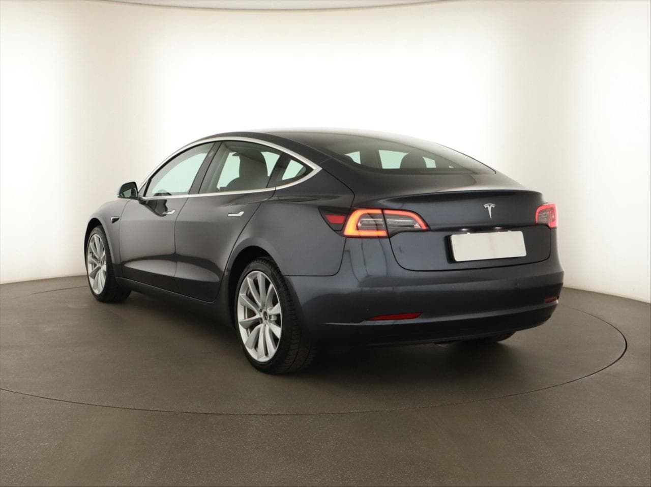 2020 Tesla MODEL 3 - 5