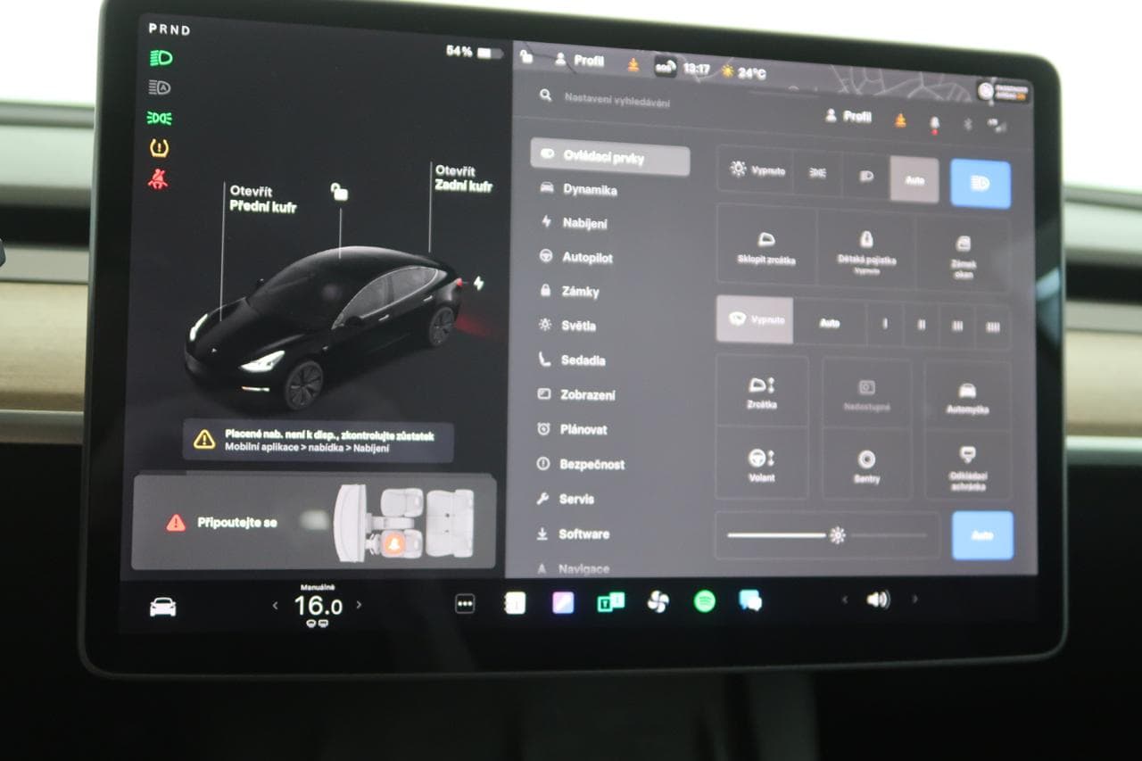 2021 Tesla MODEL 3 - 26
