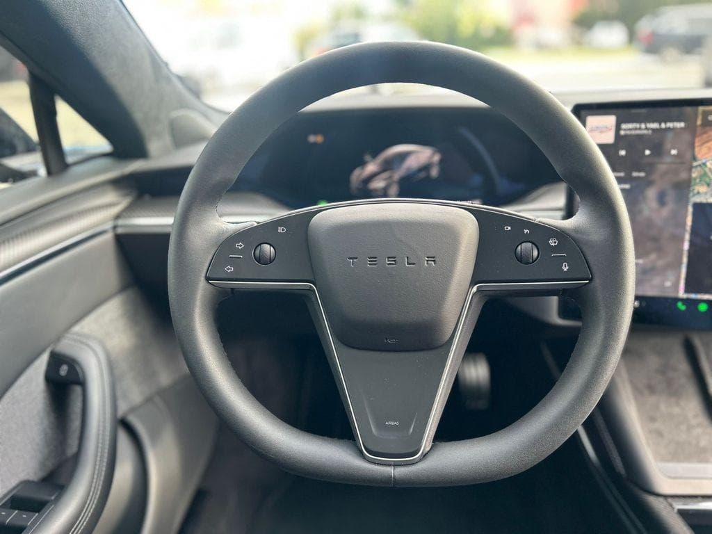 2024 Tesla Model S - 5