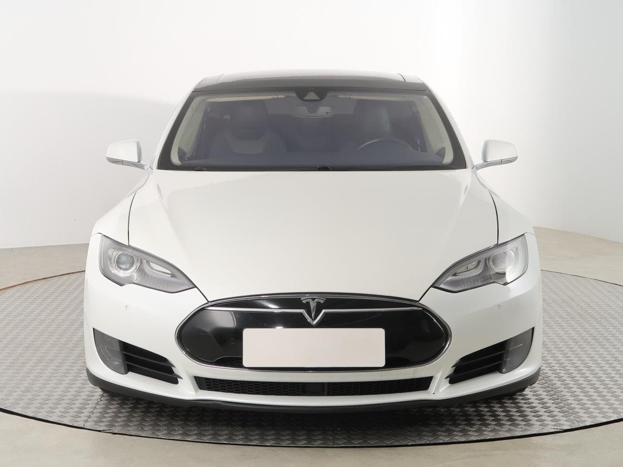 2015 Tesla MODEL S - 2