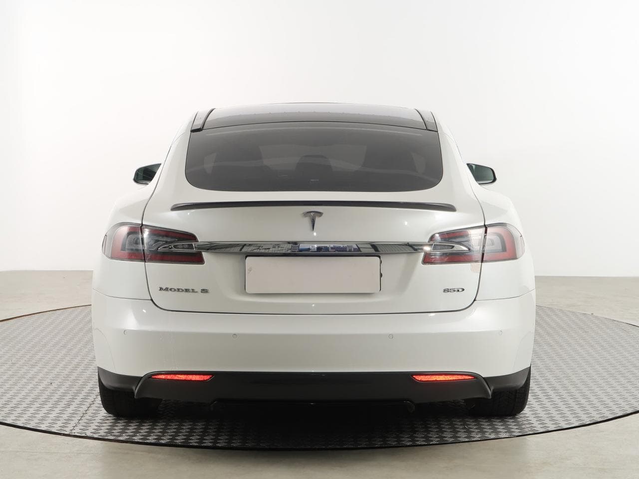 2015 Tesla MODEL S - 7