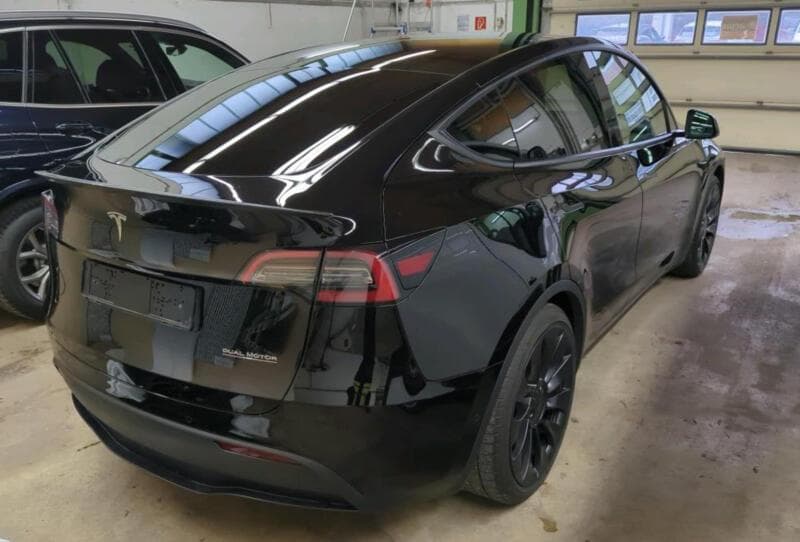 2022 Tesla MODEL Y - 2