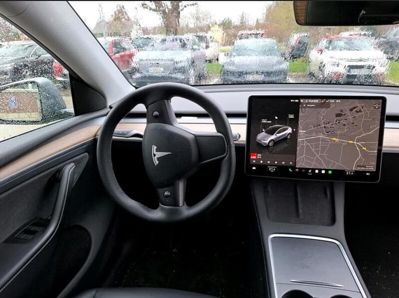 2023 Tesla MODEL Y - 6