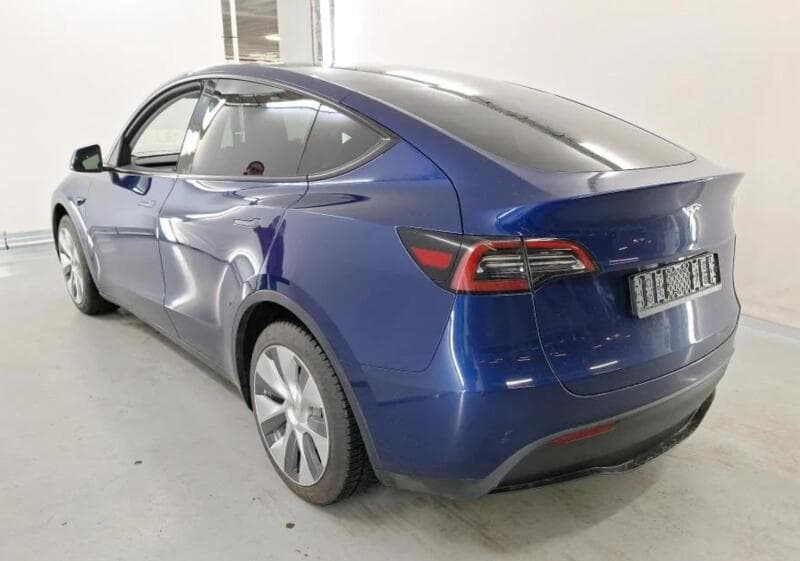 2021 Tesla Model Y - 5