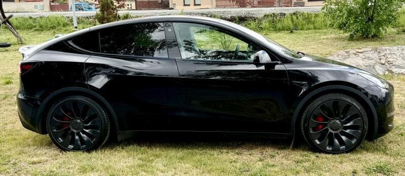 2024 Tesla MODEL Y - 3