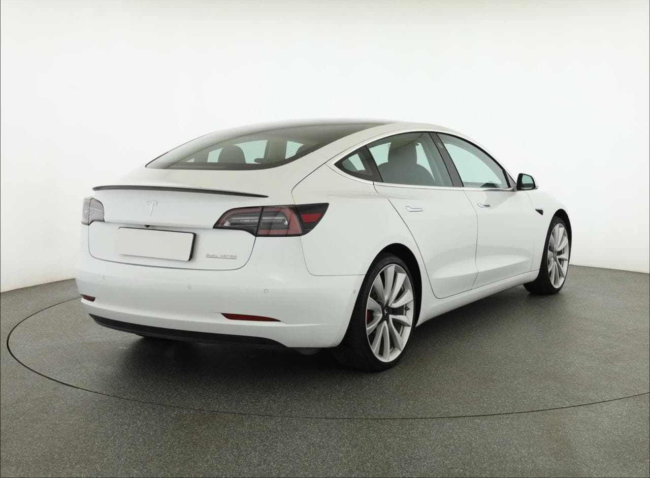 2019 Tesla MODEL 3 - 11