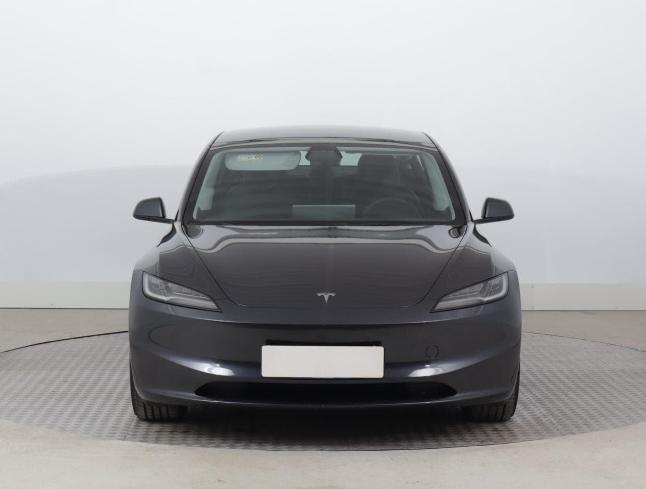 2025 Tesla MODEL 3 - 3