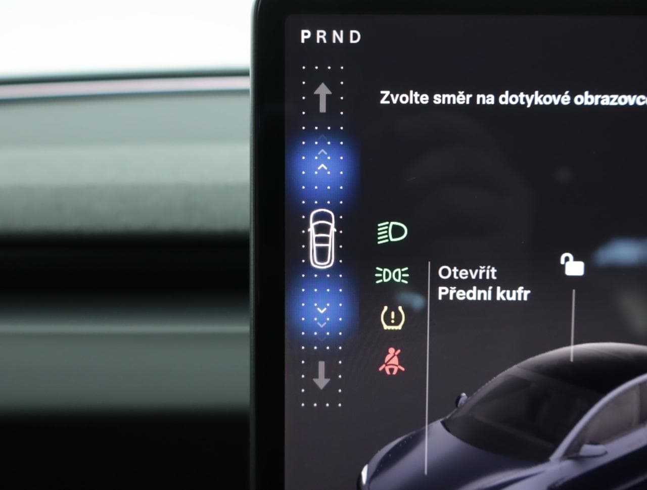 2025 Tesla MODEL 3 - 35
