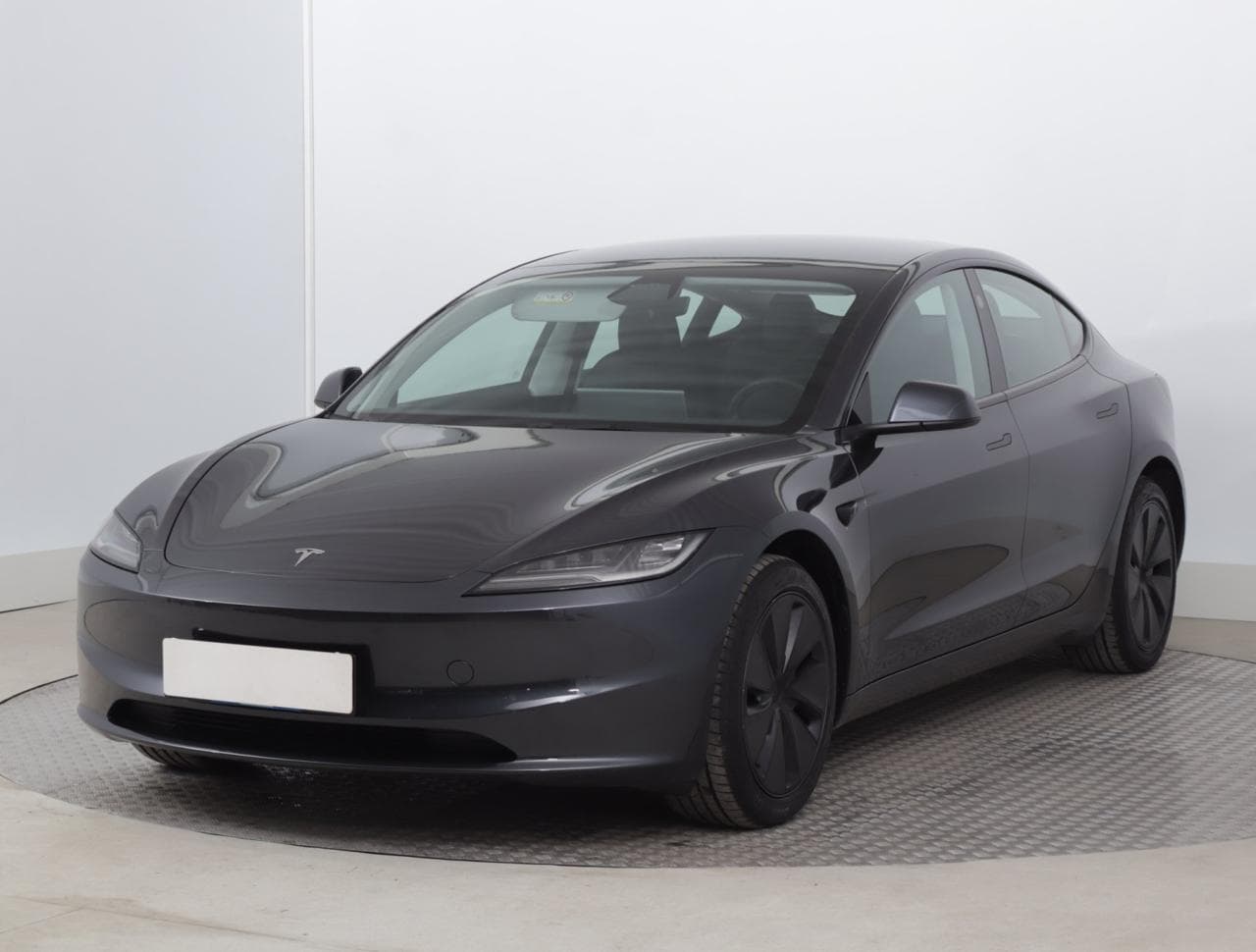 2025 Tesla MODEL 3 - 5
