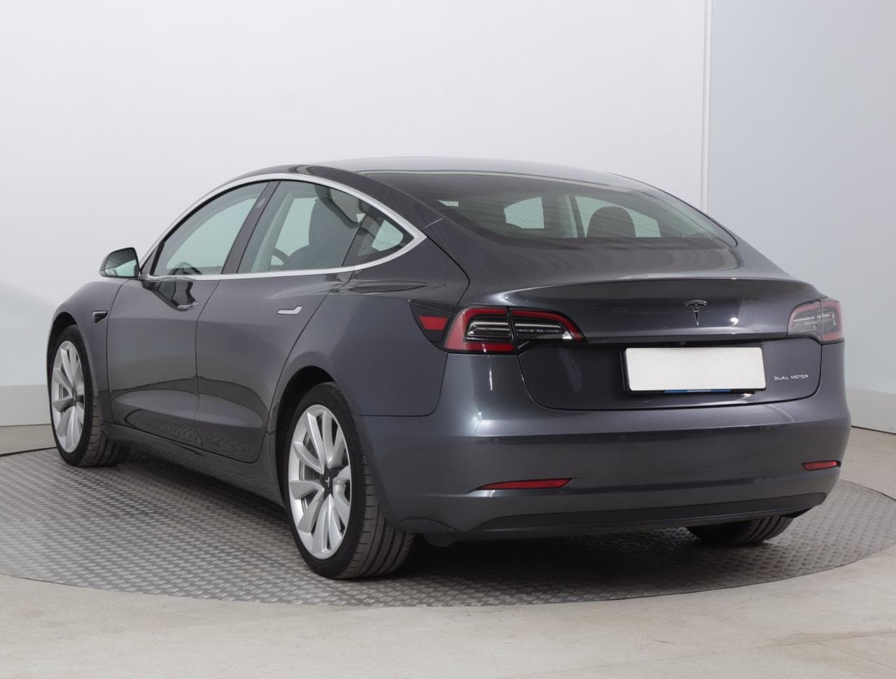 2019 Tesla MODEL 3 - 8