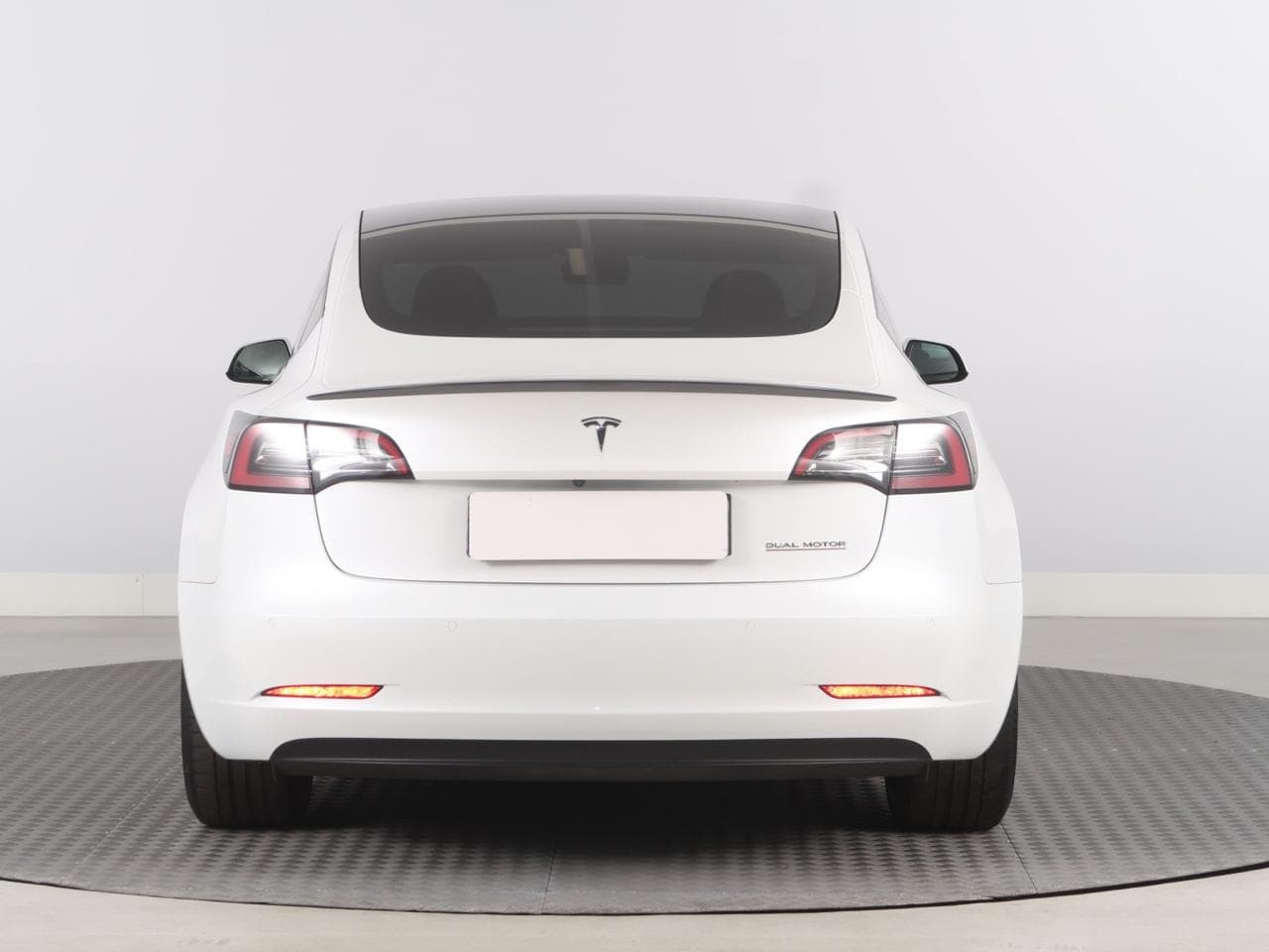 2021 Tesla MODEL 3 - 8