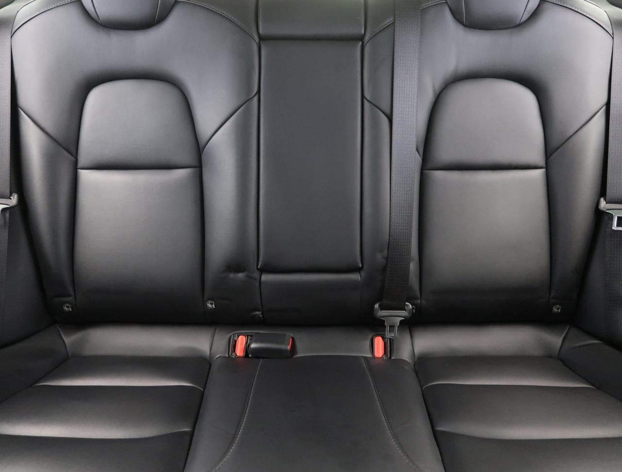 2020 Tesla MODEL 3 - 26