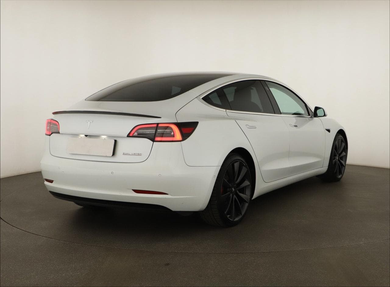 2020 Tesla MODEL 3 - 7