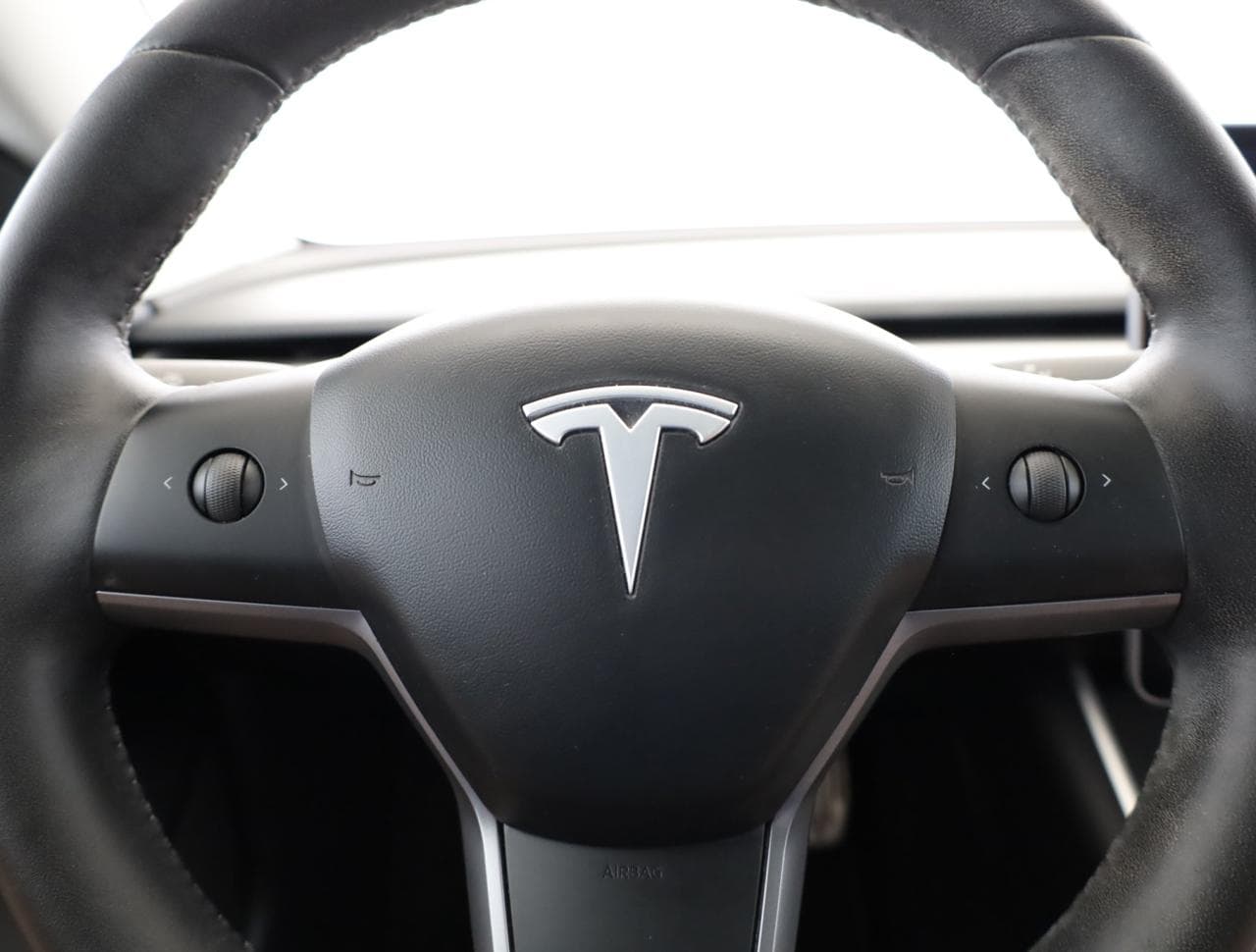 2020 Tesla MODEL 3 - 14