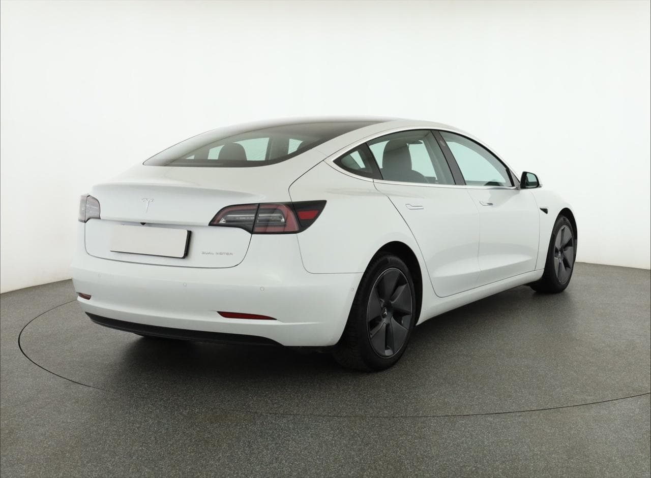 2020 Tesla MODEL 3 - 7