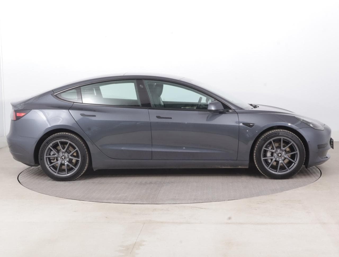 2022 Tesla MODEL 3 - 8