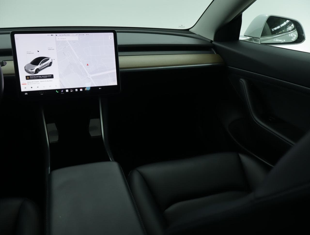 2019 Tesla MODEL 3 - 11