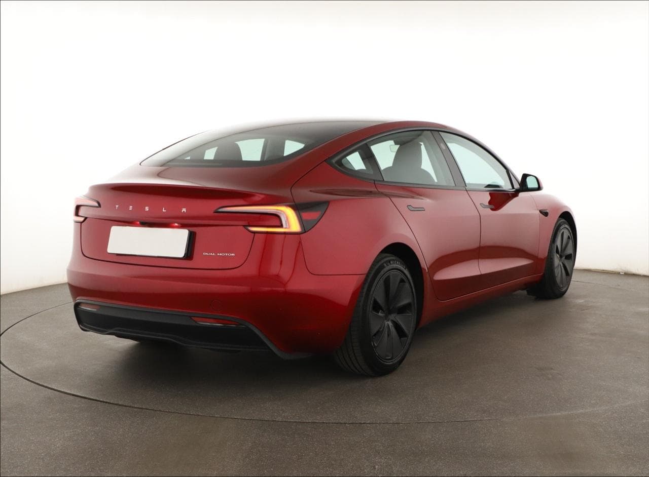 2023 Tesla MODEL 3 - 7