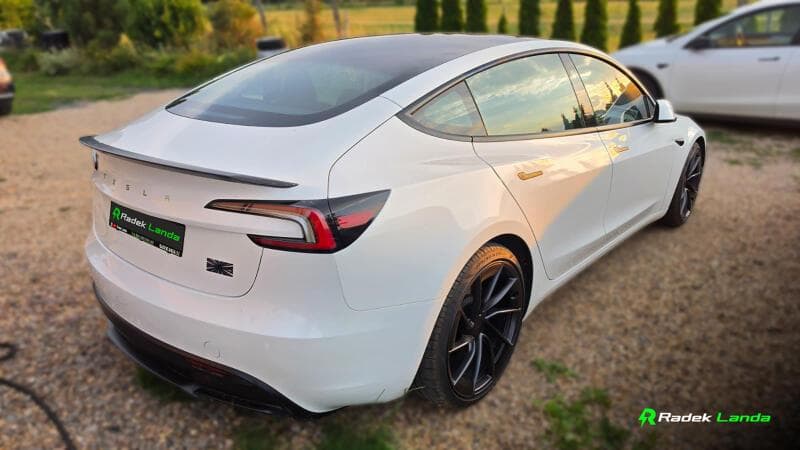 2024 Tesla MODEL 3 - 4