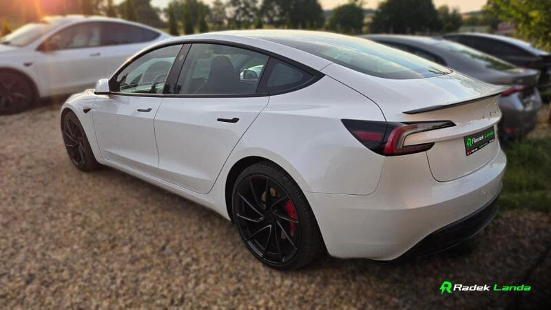 2024 Tesla MODEL 3 - 2