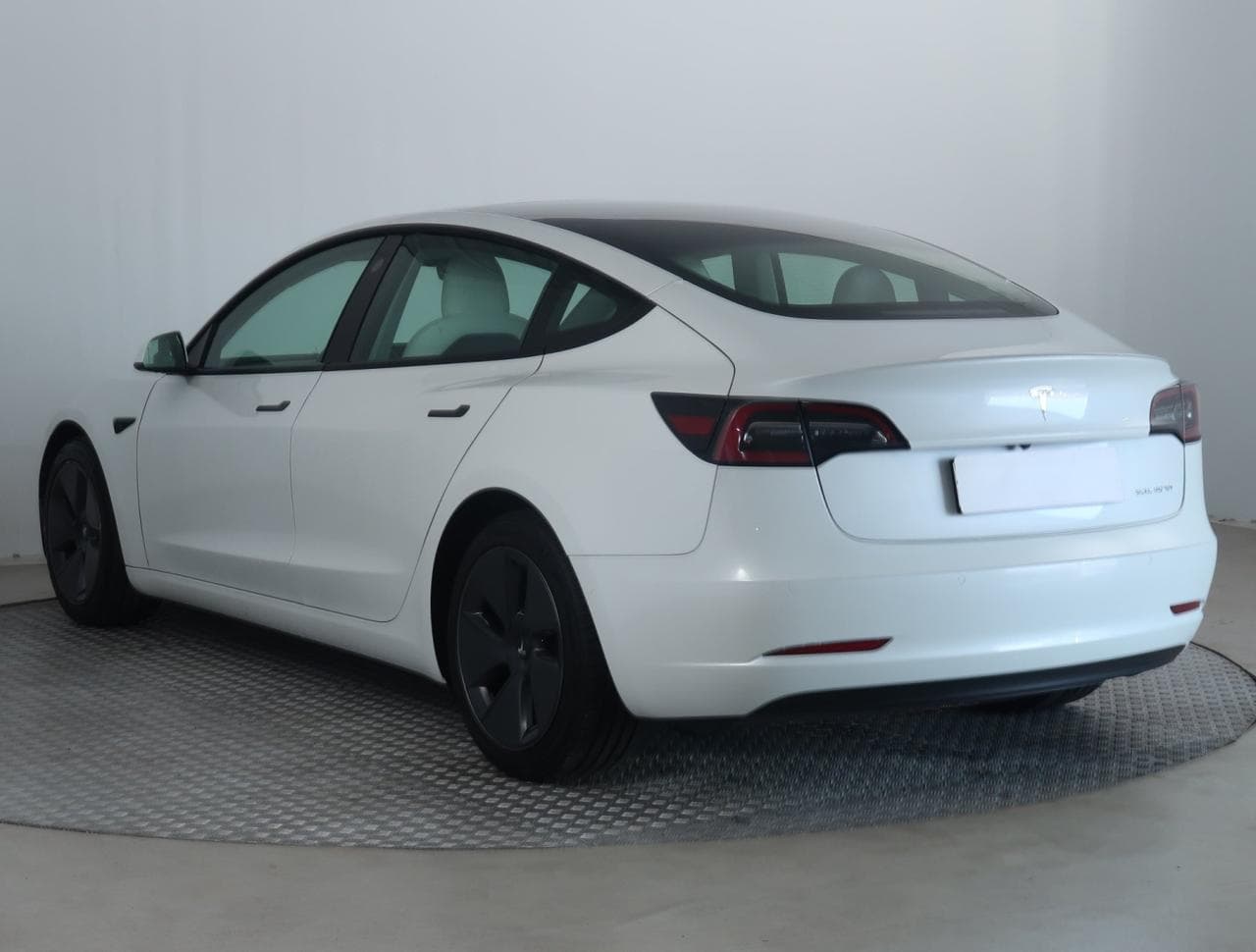 2020 Tesla MODEL 3 - 5