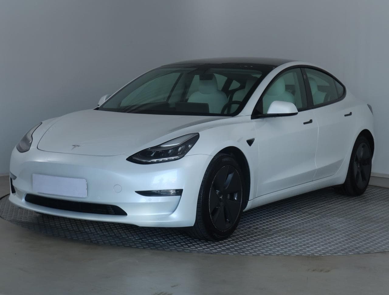 2020 Tesla MODEL 3 - 3