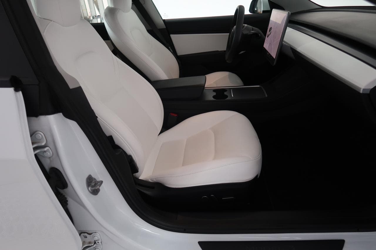 2020 Tesla MODEL 3 - 12