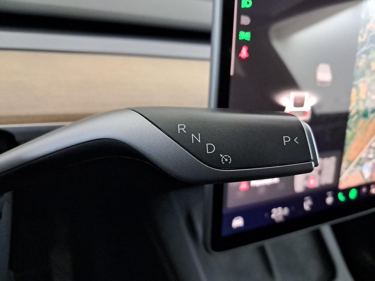 2022 Tesla MODEL Y - 19