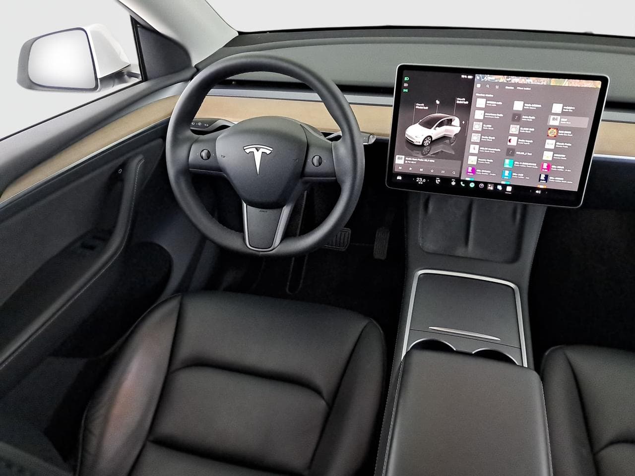 2022 Tesla MODEL Y - 9