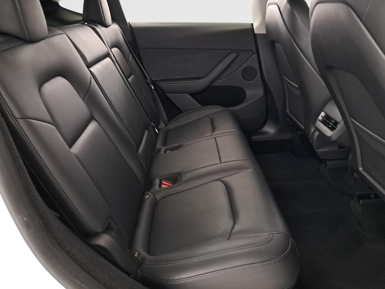 2023 Tesla MODEL Y - 13