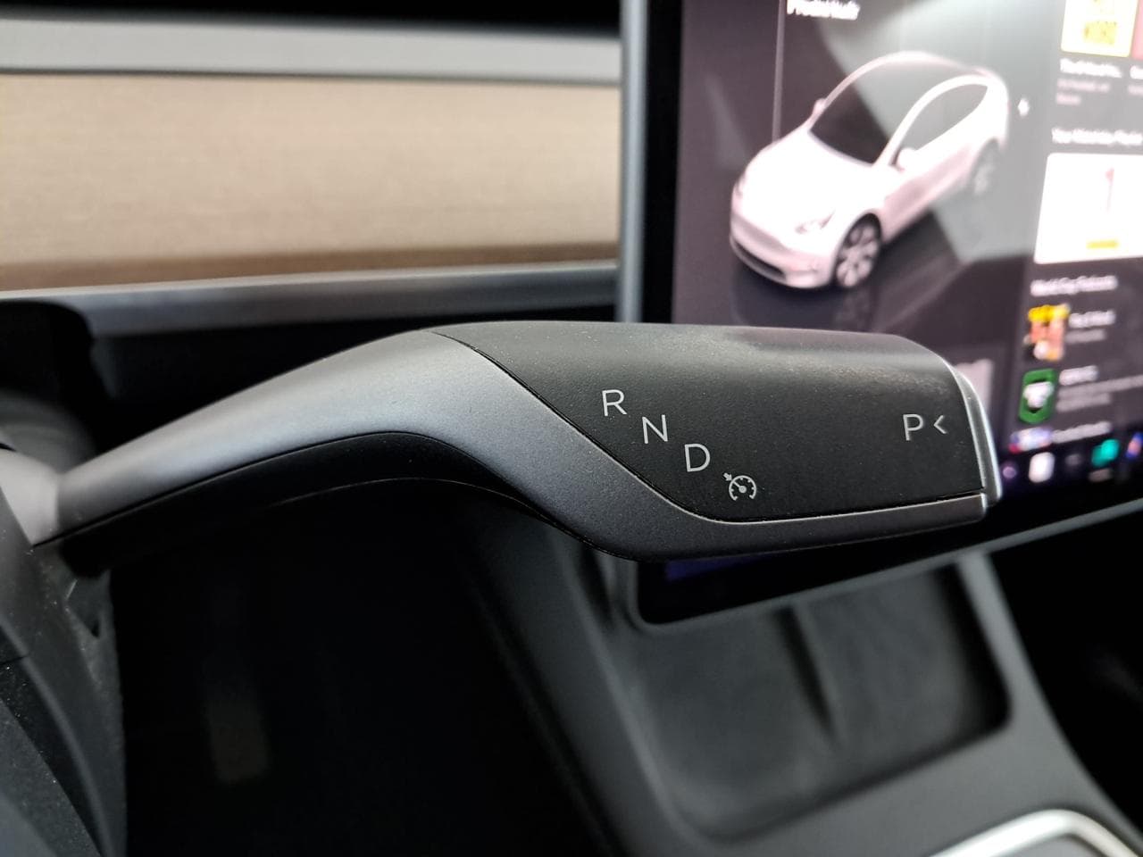 2023 Tesla MODEL Y - 19