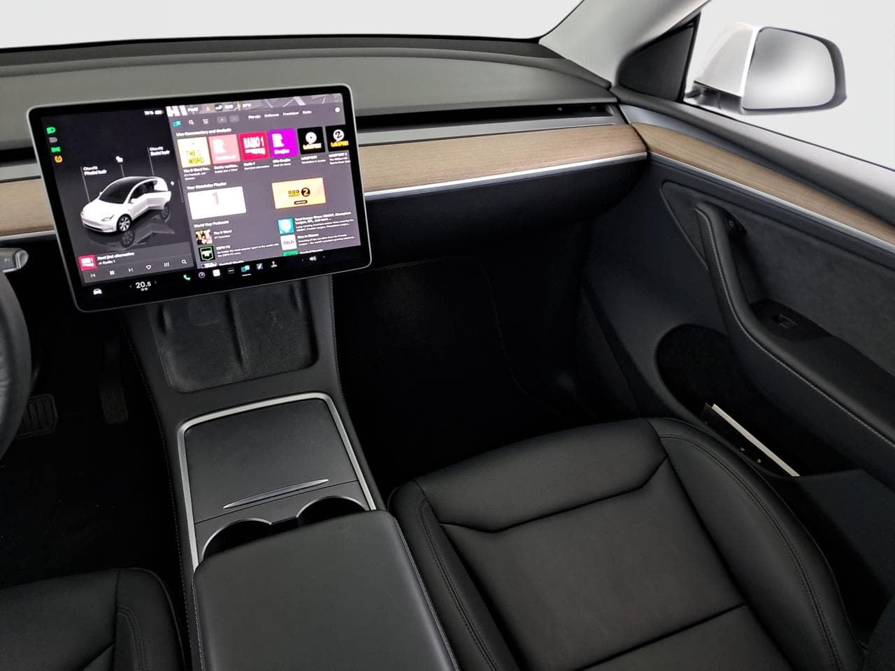 2023 Tesla MODEL Y - 11