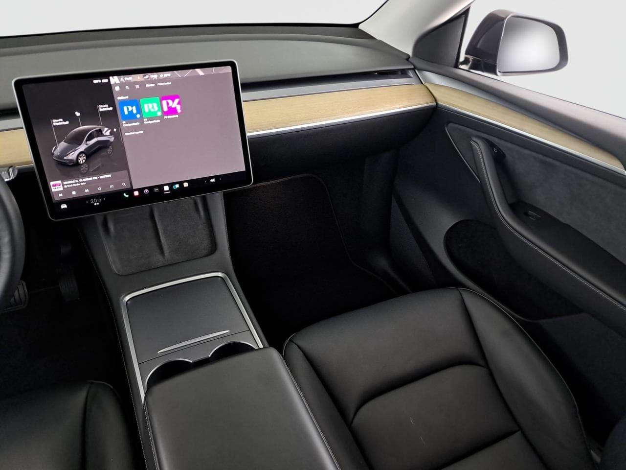 2023 Tesla MODEL Y - 11
