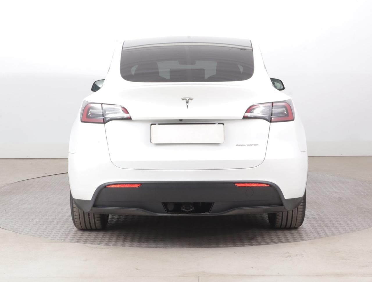 2023 Tesla MODEL Y - 6