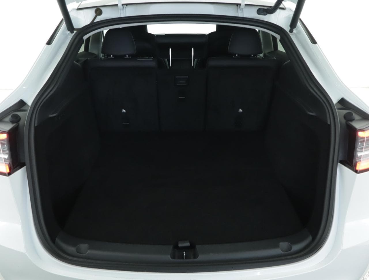 2023 Tesla MODEL Y - 20