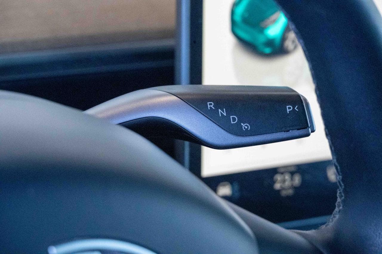 2023 Tesla MODEL Y - 19